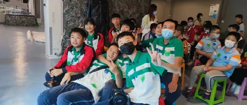 披荆斩棘正当时，逐梦蓝天一起飞——西安市航天中学模拟飞行社在全国青少年模拟飞行总决赛中取得佳绩
